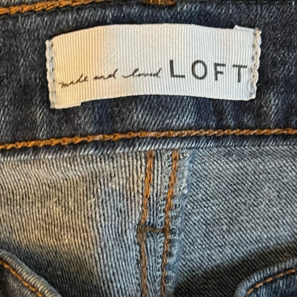 LOFT Distressed Skinny Jeans Raw Hem Denim Stretch Classic Blue Size 14 - Picture 5 of 9